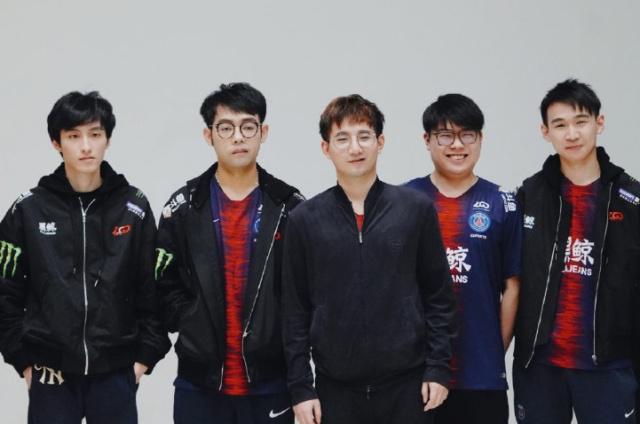 球超过20 球超过20