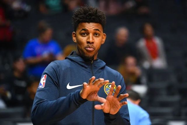 停球即铺垫 停球即铺垫