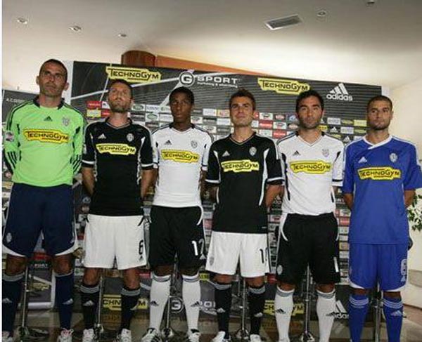 背后就会留 背后就会留